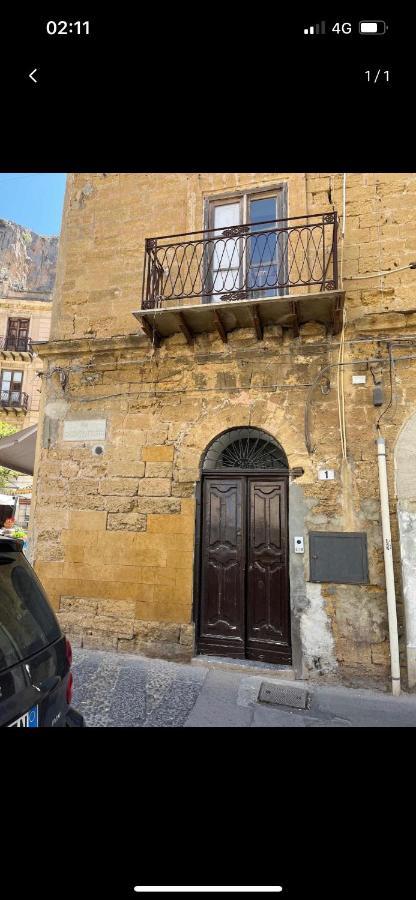 Window On The Sunset Apartment Cefalu Luaran gambar