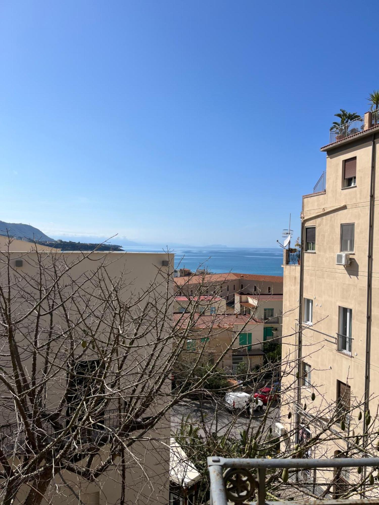 Window On The Sunset Apartment Cefalu Luaran gambar