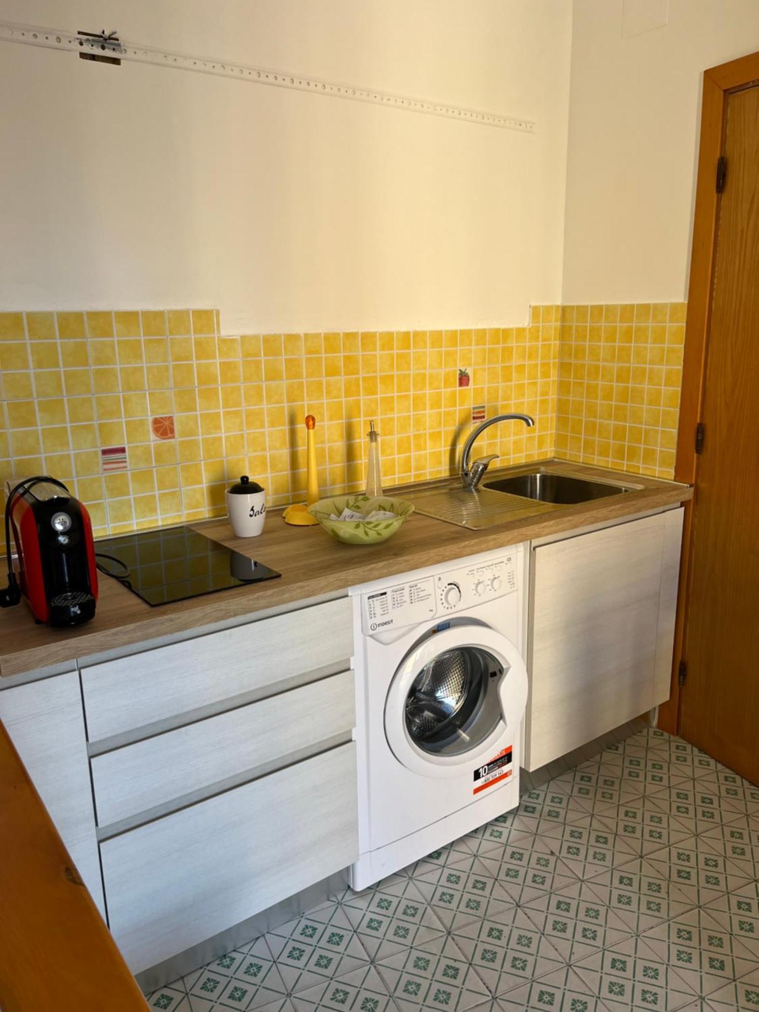 Window On The Sunset Apartment Cefalu Luaran gambar