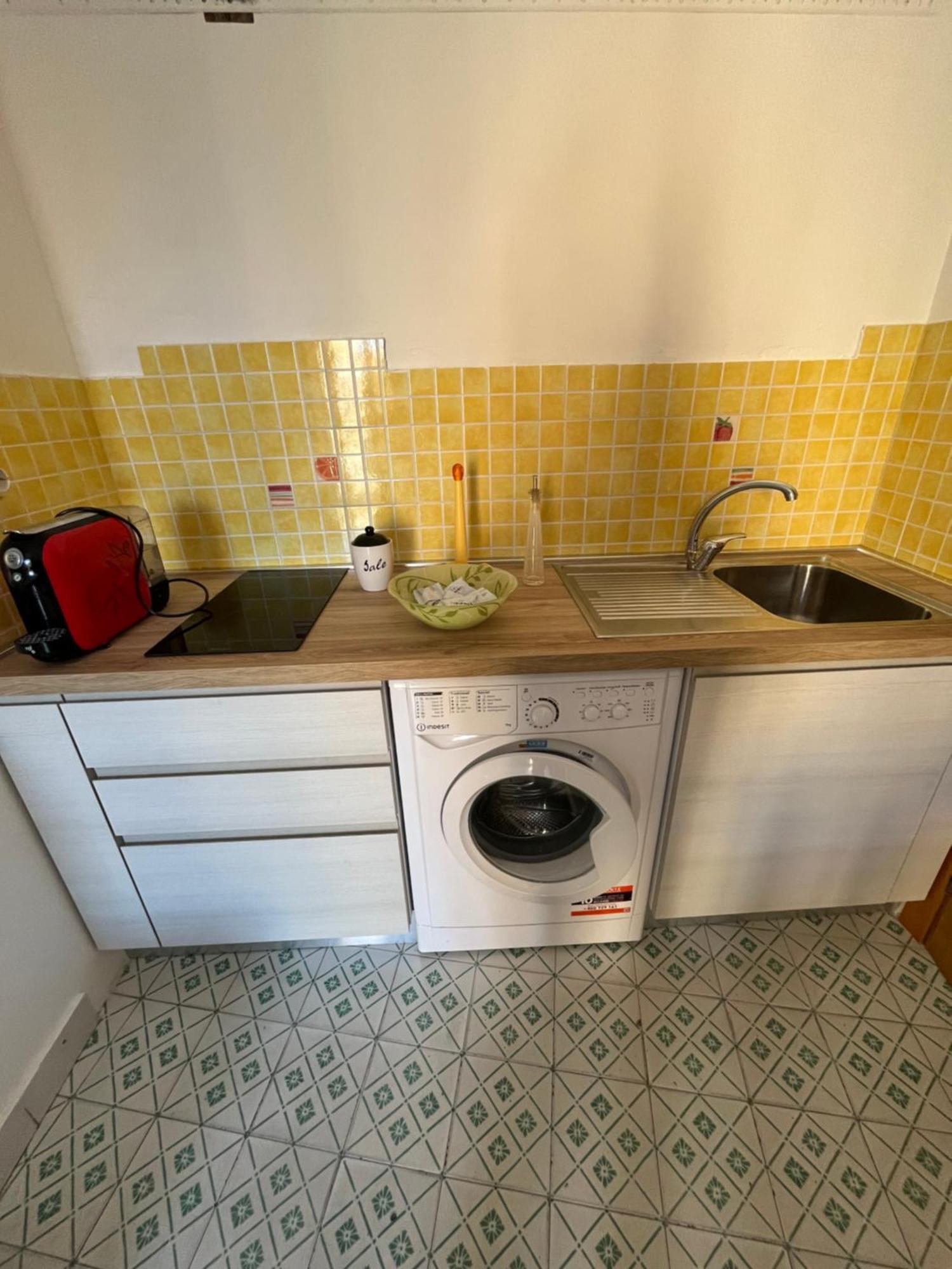 Window On The Sunset Apartment Cefalu Luaran gambar